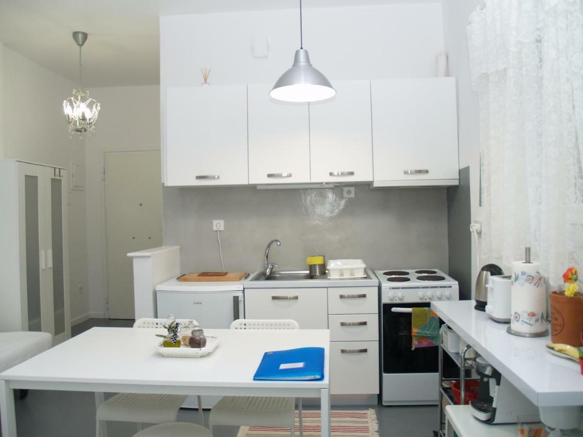 Newly Renovated In Kolonaki Atene